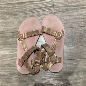 Rose gold teva